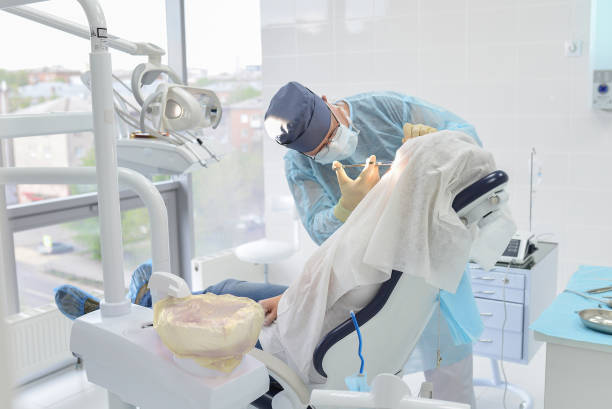 Best Emergency Tooth Extraction  in Eldorado, IL
